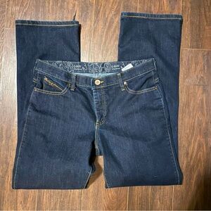 Wrangler women’s size 11/12 x34 dark blue